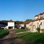 Ferme Historique Jean De La Fontaine et ses chambres d\'hôtes Hammam-Spa - 4 étoiles